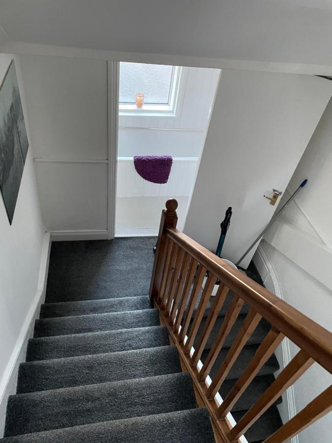 Azalea Terrace * Sunderland (Tyne and Wear)